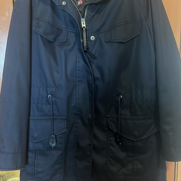 Coach Jacket - Picture 3 of 11